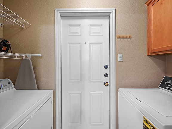 4th image of 3805 Republic Of Texas Dr