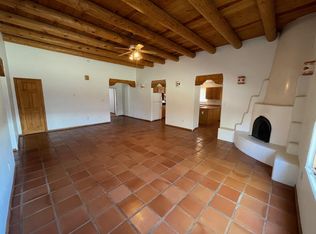1921 Arroyo De Las Cruces Rd, Santa Fe, NM 87505