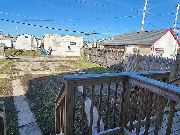 432 Sanders St #2 — Photo 12