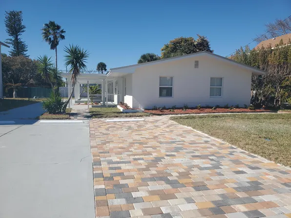 335 HERNANDO Street, Fort Pierce, FL 34949