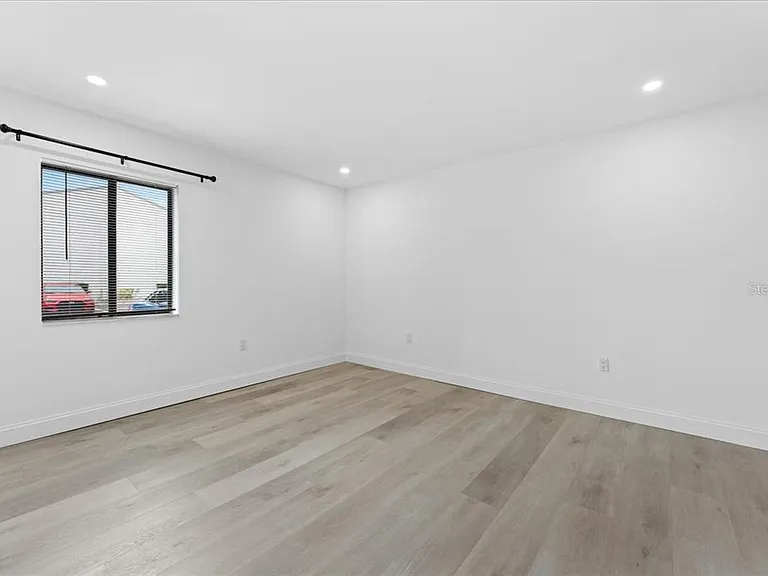 11525 8th Way N #509 — Photo 19