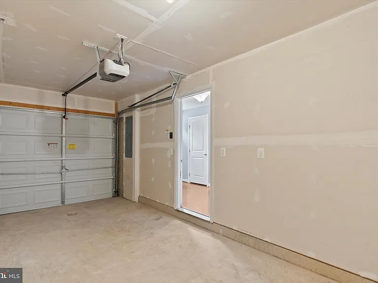 6190 Willow Pl — Photo 23