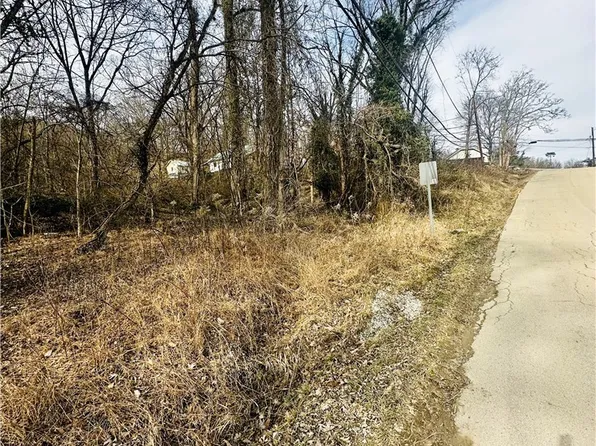 2.4 +/- AC Powder House Lane, New Albany, IN 47150