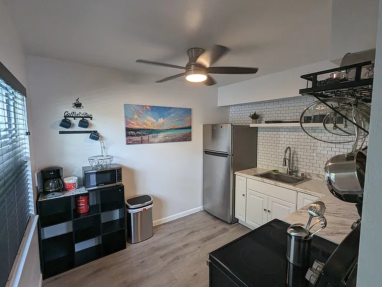 519 Florida Ave — Photo 6
