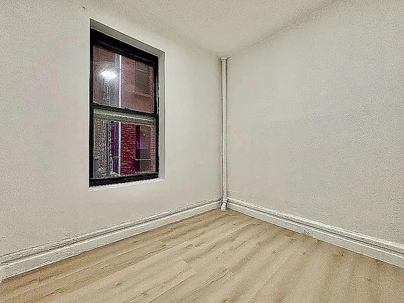 4th image of 3405 Broadway #1BB