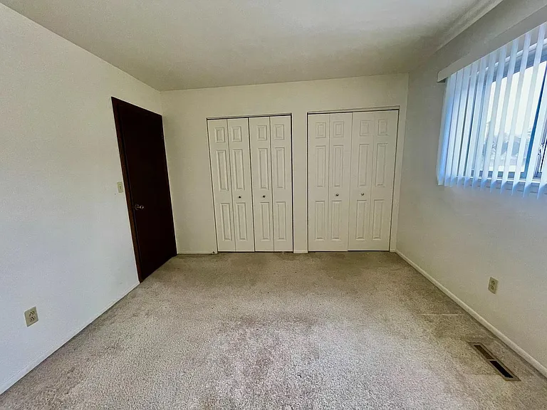 Unit Photo