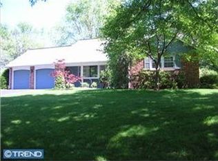 846 Oakcrest Rd, Pottstown, PA 19464