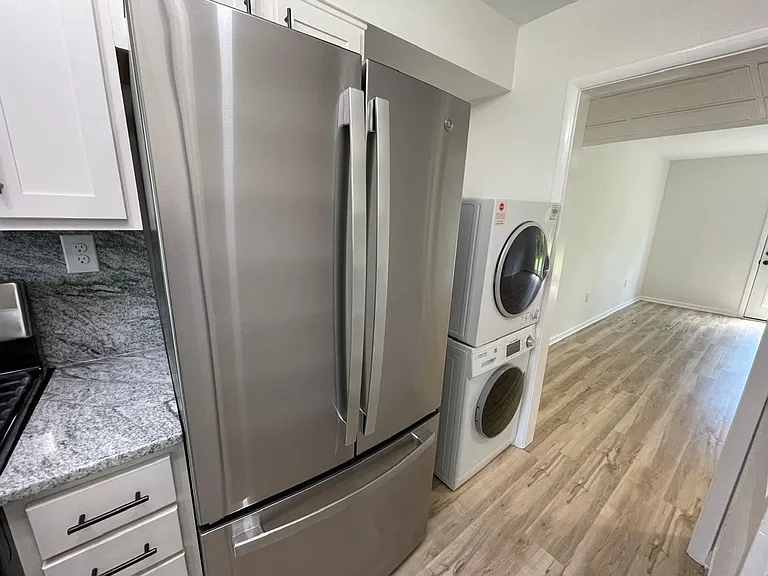 Modern Design Condo Near Shelbyville Country Club! — Photo 8