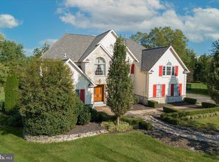 110 Brochant Cir, Blue Bell, PA 19422