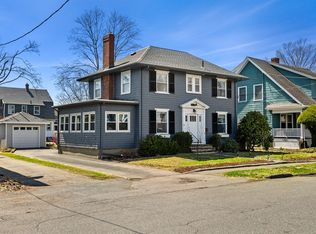 4 Endicott Ave, Marblehead, MA 01945