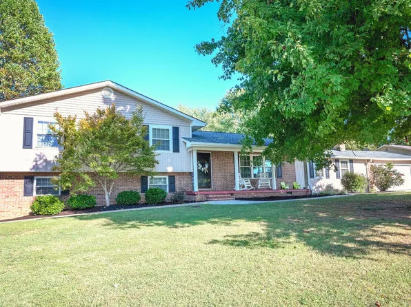 825 Clearmont Dr, Etowah, TN 37331