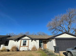 2800 Wildplum Dr, Arlington, TX 76015