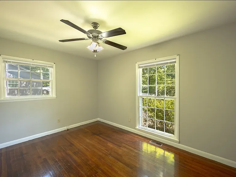 104 Herty Dr — Photo 13