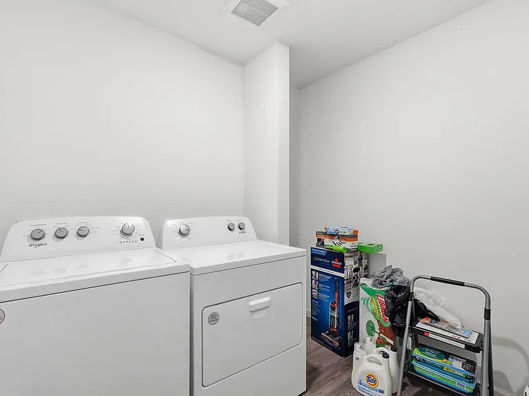 15610 S Moon Valley Rd — Photo 30
