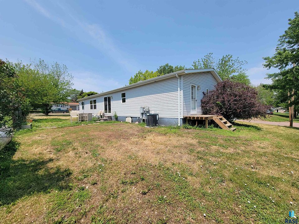 209 10th St NW, Wessington Springs, SD 57382 MLS 22303651 Zillow