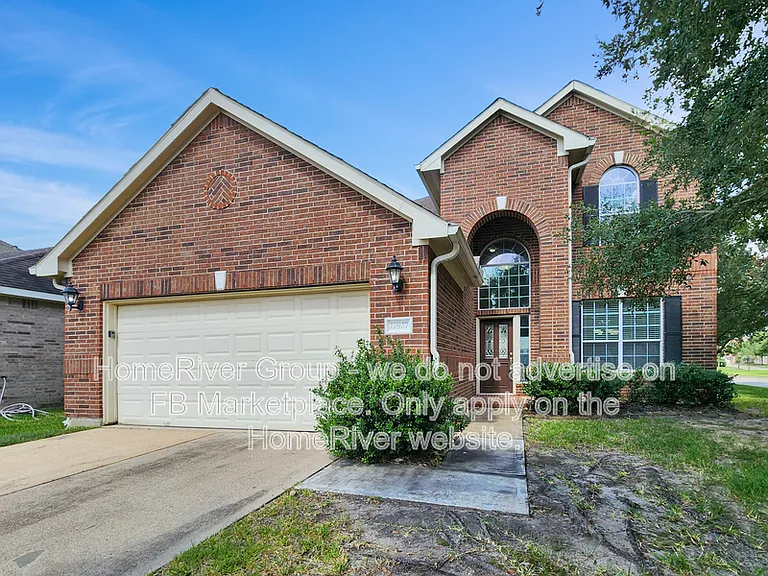 17927 Serene Shore Dr — Photo 1