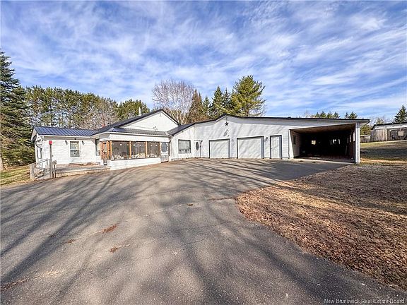 3rd image of 29 Sipprell Rd