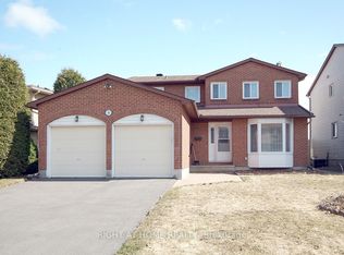 56 Four Seasons Dr, Ottawa, ON K2E7P8