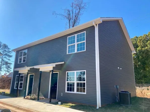 6 Mazen Cir, Greenville, SC
