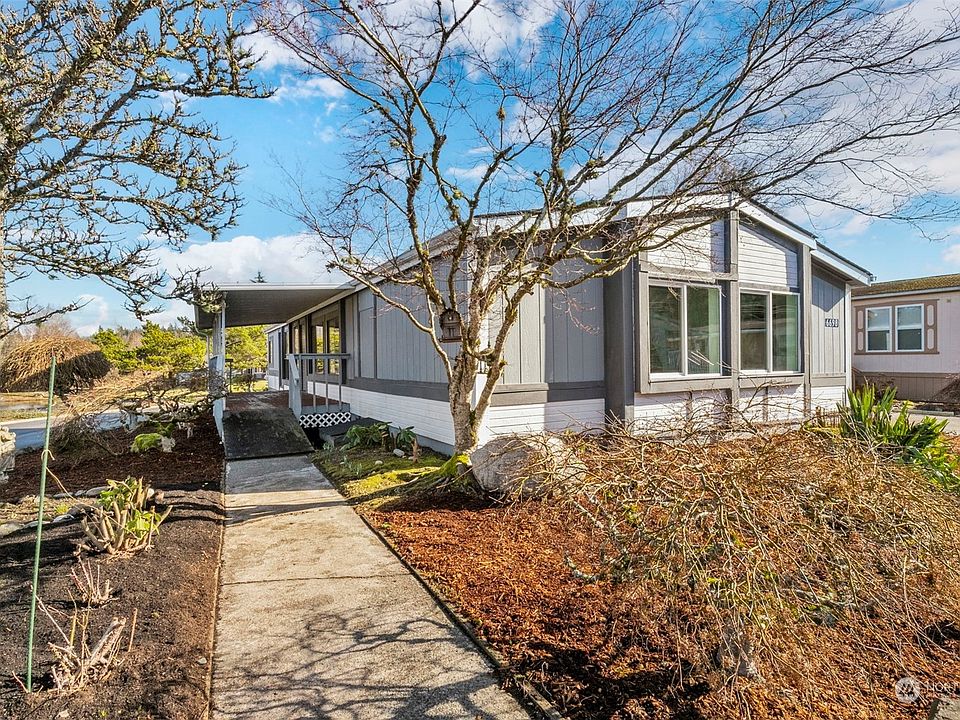 1st image of 6698 Capricorn Ln NE