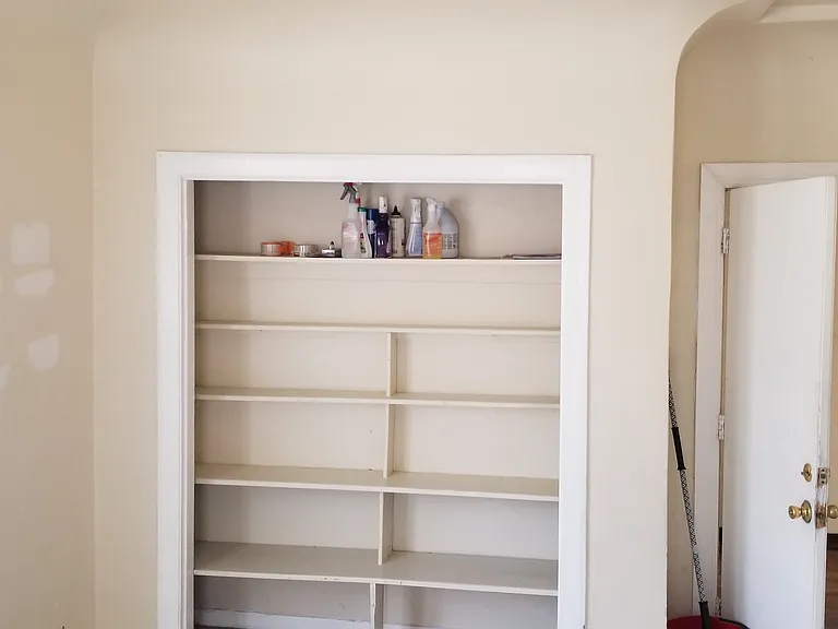 1089 Coronado Ave — Photo 5