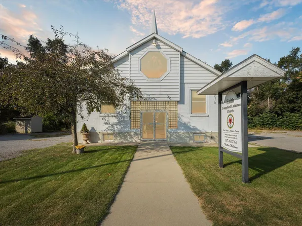 2620 Francis St, Jackson, MI 49203