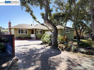743 Marino Pines Rd, Pacific Grove, CA