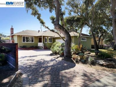 743 Marino Pines Rd, Pacific Grove, CA, 93950