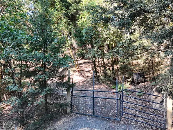 360 Power Line Rd, Hayfork, CA 96041