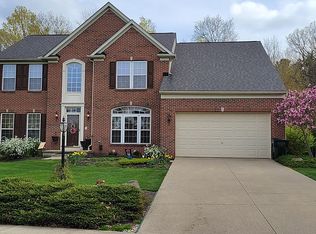 6127 Triple Crown Dr, Medina, OH
