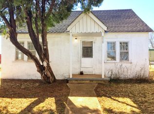 518 W 2nd St, Carnegie, OK 73015