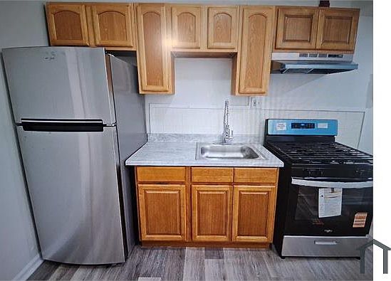 1st image of 2253 N 16th St Floor 2