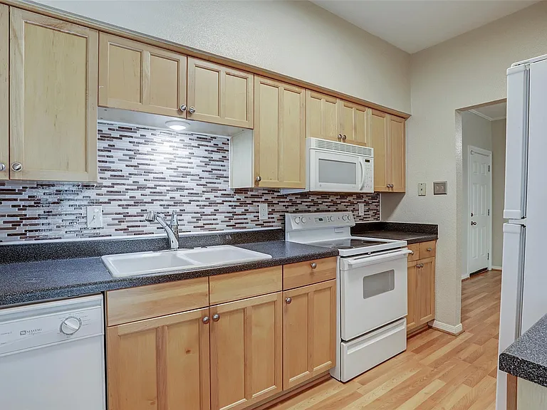 1201 Bering Dr #27 — Photo 10