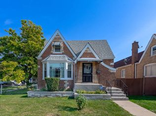 6173 N Nagle Ave, Chicago, IL 60646