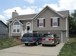 417 S Pelham Path, Raymore, MO 64083