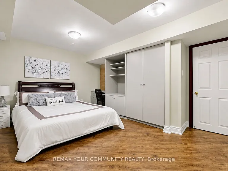32 Soho Cres #BASEMENT — Photo 21