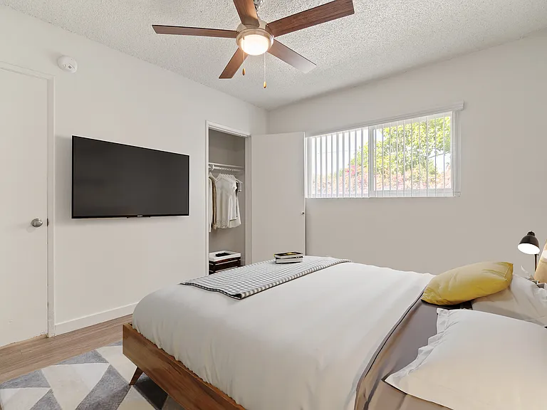 Stonewood Apartments — Photo 19