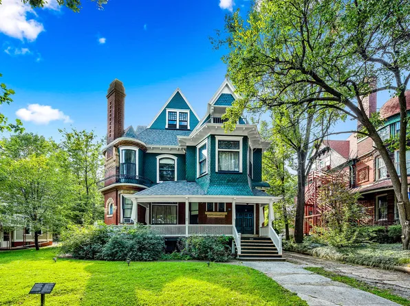 255 NE Randolph Ave, Peoria, IL