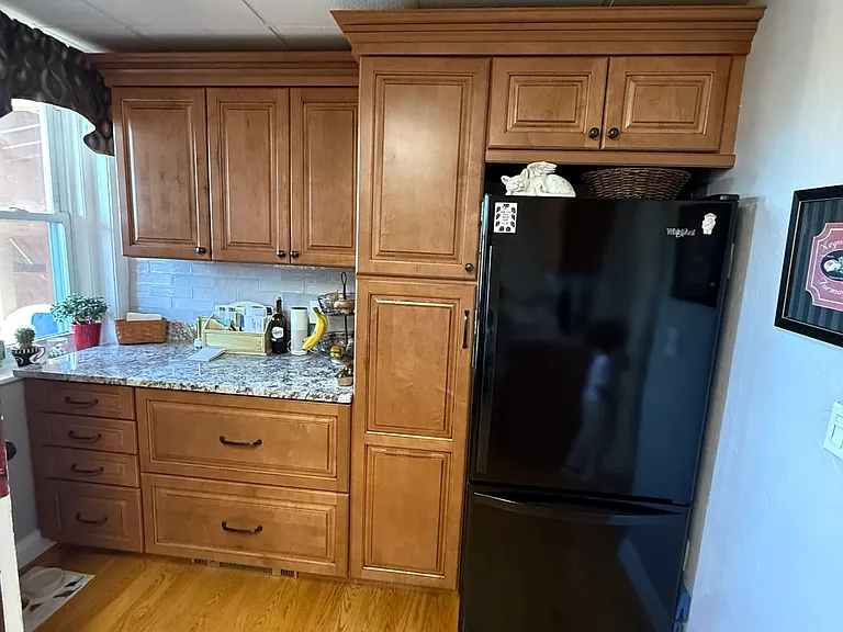 41 Chatham St #8 — Photo 13
