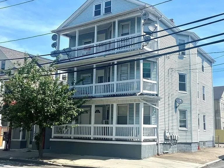 347 Douglas Ave #2 — Photo 23