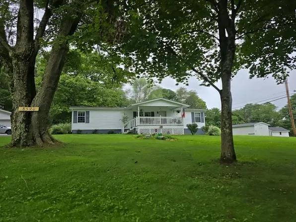 8590 Goddard Craft Ln, Cambridge, OH 43725