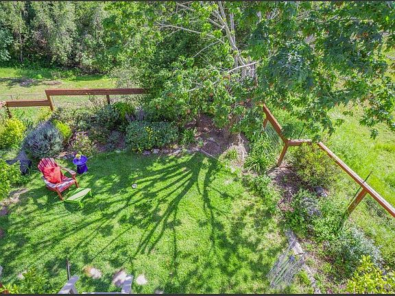 3rd image of 515 Tabor Dr #2