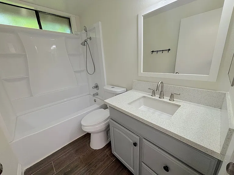 3310 E Collins Ave #1 — Photo 19