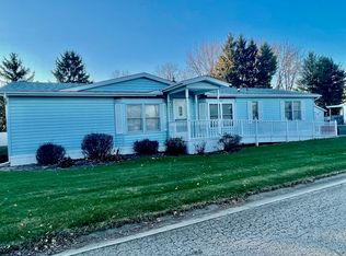 180 Seneca Trl, Marengo, IL 60152