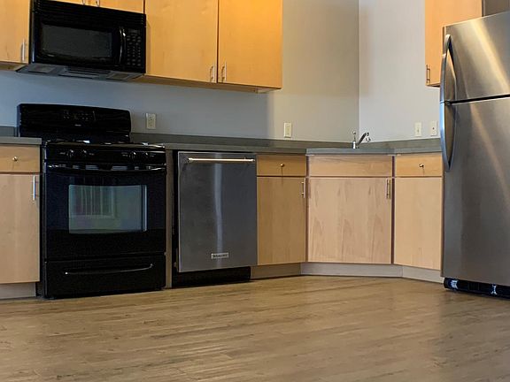5th image of 400 Ethel Ave SE APT B