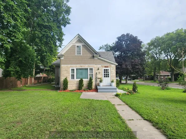723 W Charles St, Grand Island, NE 68801