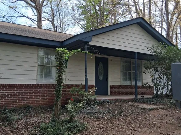 408 Meadowbrook Dr, McDonough, GA 30253