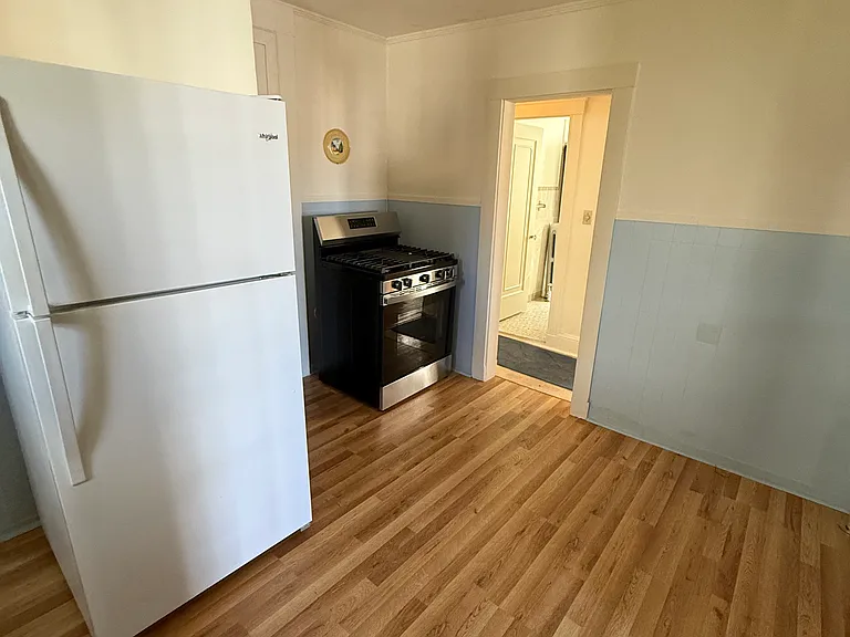 155-157 Hillside St #1 — Photo 9
