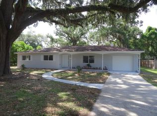 211 James St, Brandon, FL 33510