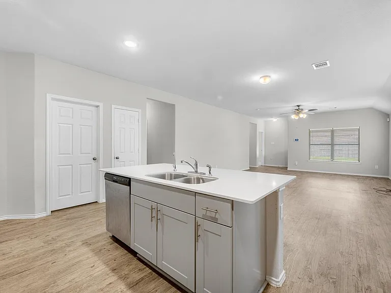 18922 Cedar Moss Ct — Photo 7